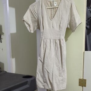 GAP Cream Midi Dress with V-Neck